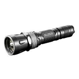 专业玩家的优选 杰特明（JETBeam）RRT26户外LED手电筒2015版深度评测